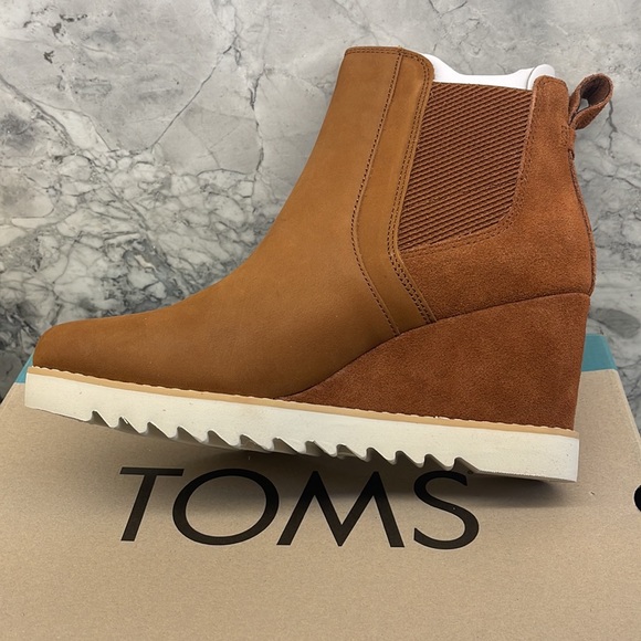 COPY - NIB TOMS booties - Picture 2 of 9